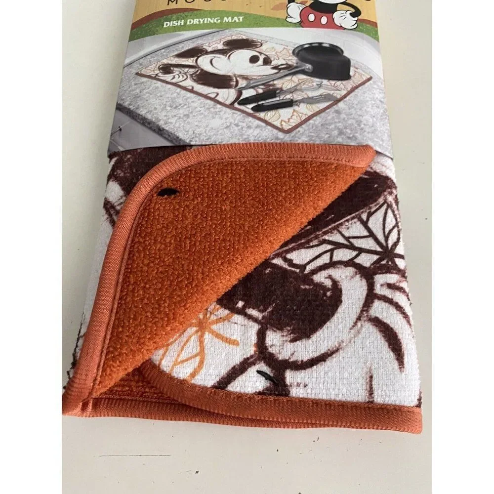 Disney Mickey Mouse Autumn Fall‎ Leaves Drying Mat 16”x18” NEW